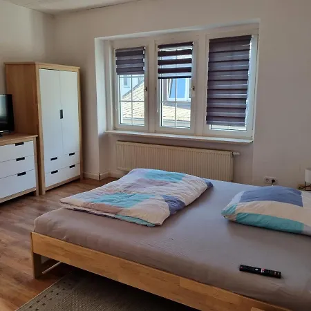 Macfewo - Komplette Im Stadtkern Von 아파트 마이엔